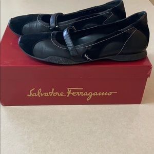 Vintage Salvatore Ferragamo Flats